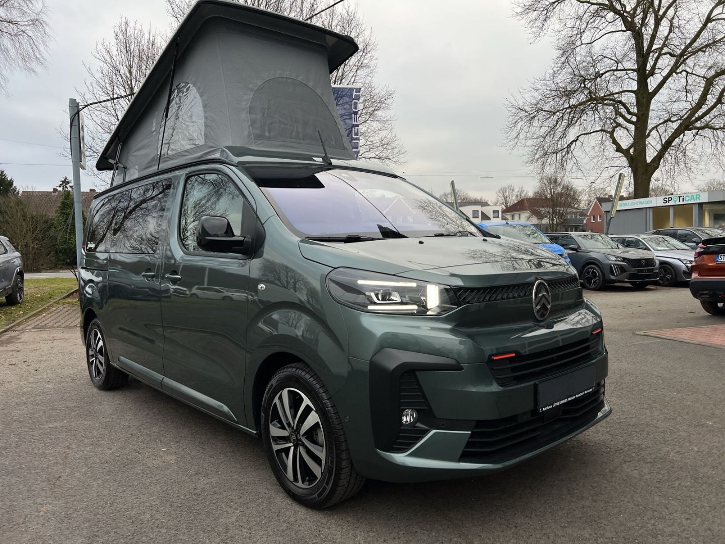 Fahrzeugabbildung Citroën Holidays BlueHDi 180 S&S EAT8 StandHZG AHK-abneh