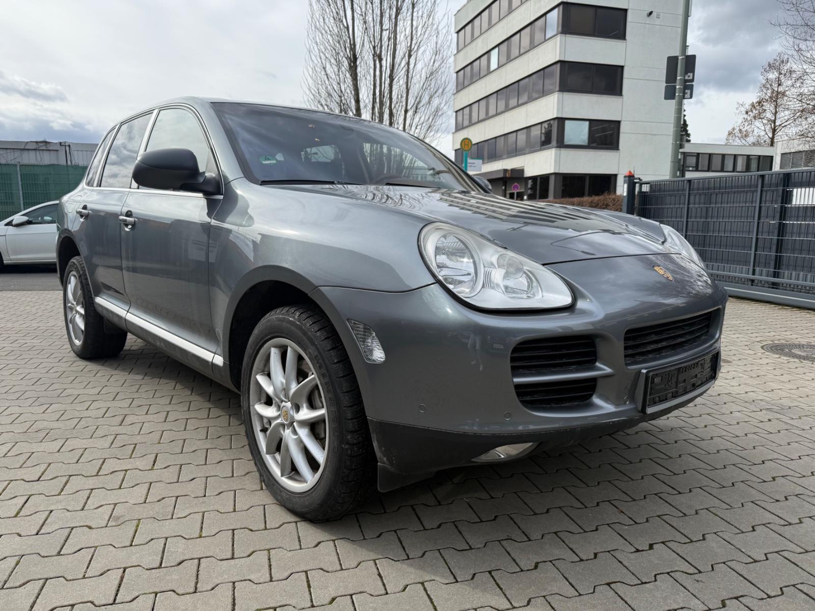 Porsche Cayenne S 4.5 V8 Panoramadach/Motorproblem!