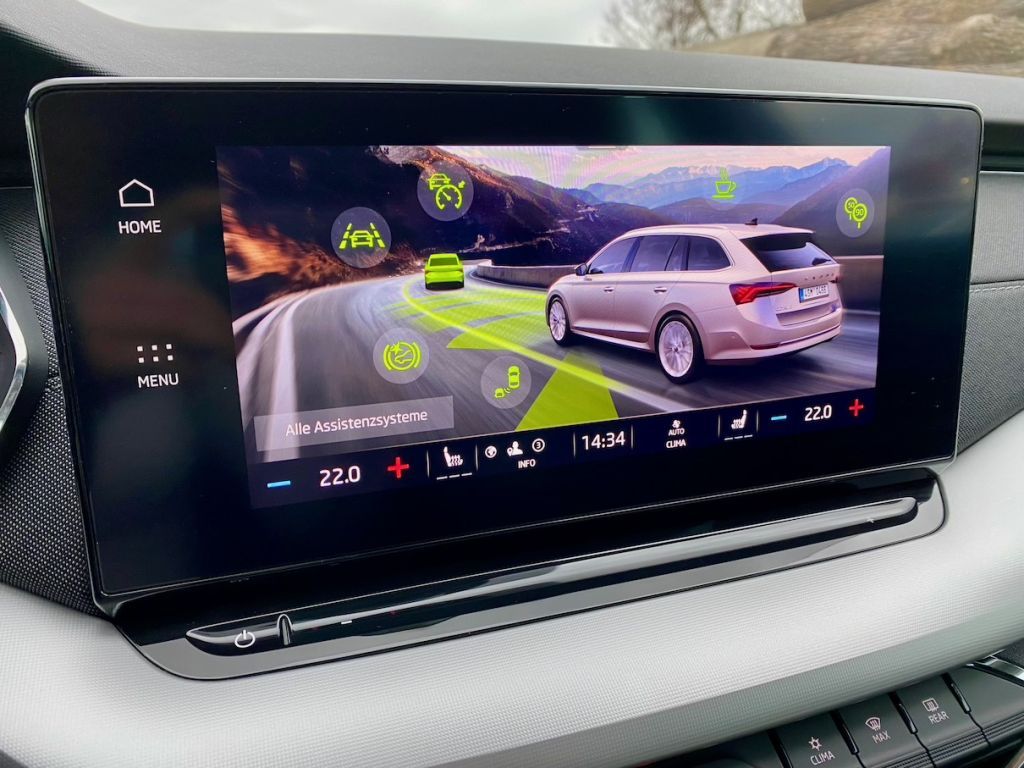 Fahrzeugabbildung SKODA Octavia Combi 2.0 TDI Style AAC NAVI LED HEAD UP