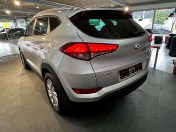 Bild 5 Hyundai Tucson blue Classic 2WD - RFK | Navi | SHZ