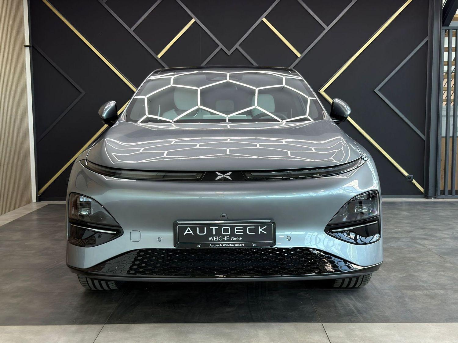 XPENG G6 AHK Pano 360Kamera Vollleder