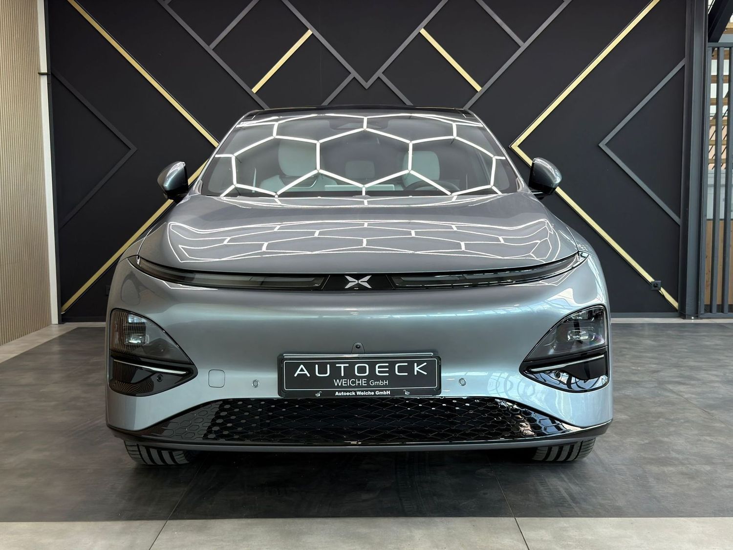 XPENG G6