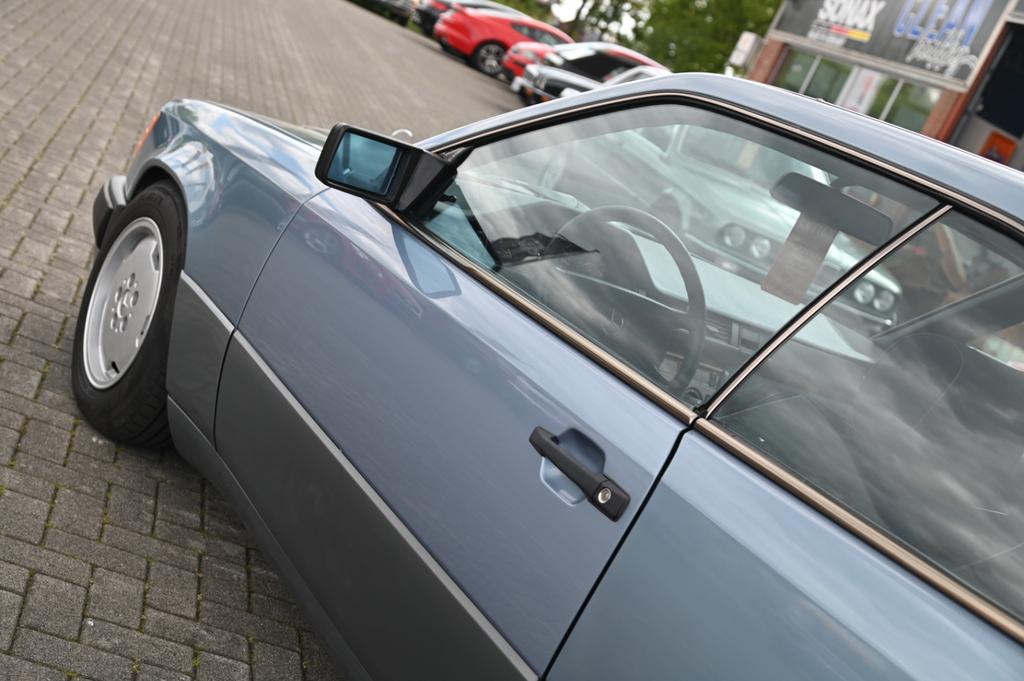 Mercedes-Benz CE 300