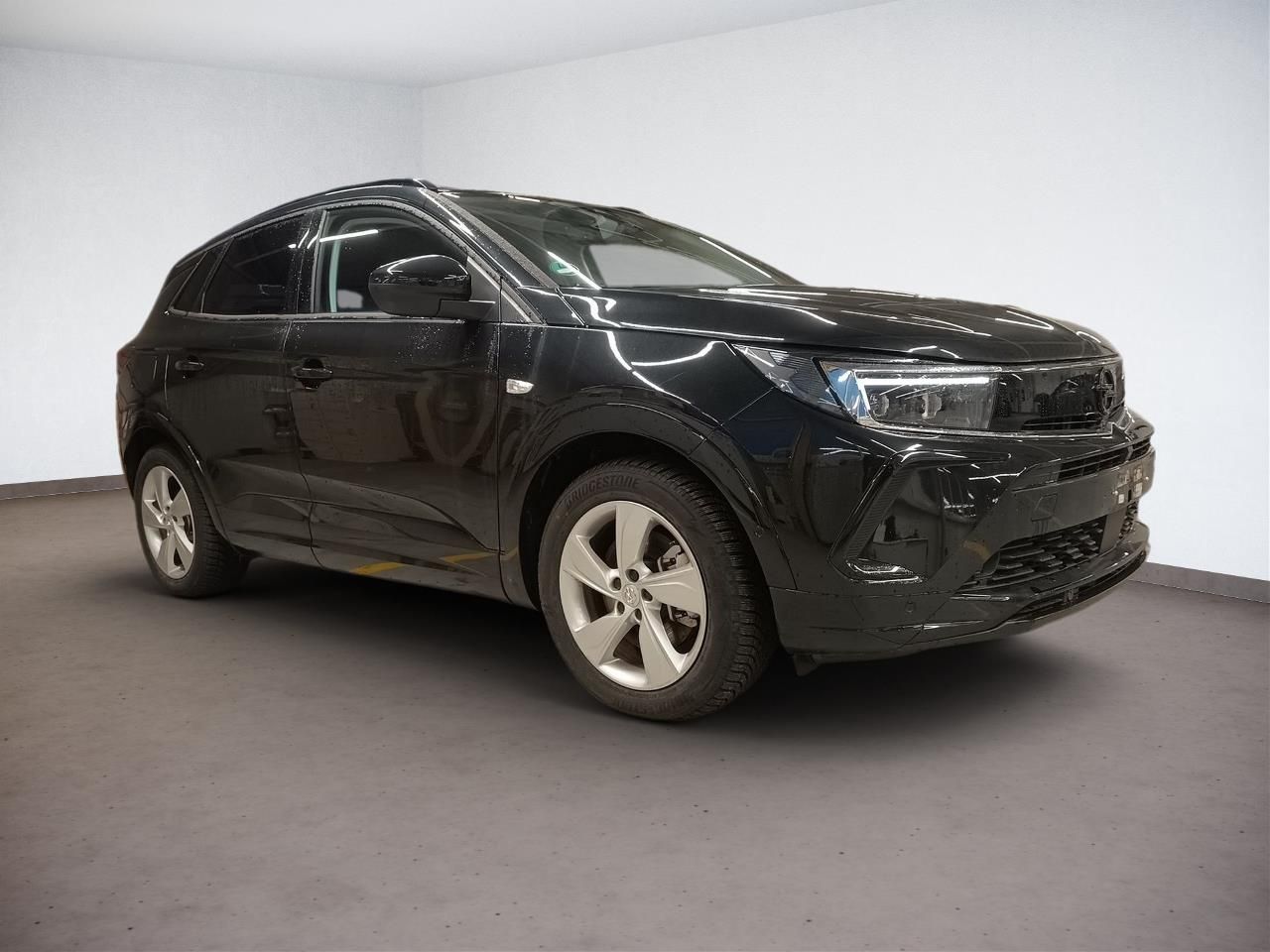Fahrzeugabbildung Opel Grandland PHEV GSE 147KW Automatik