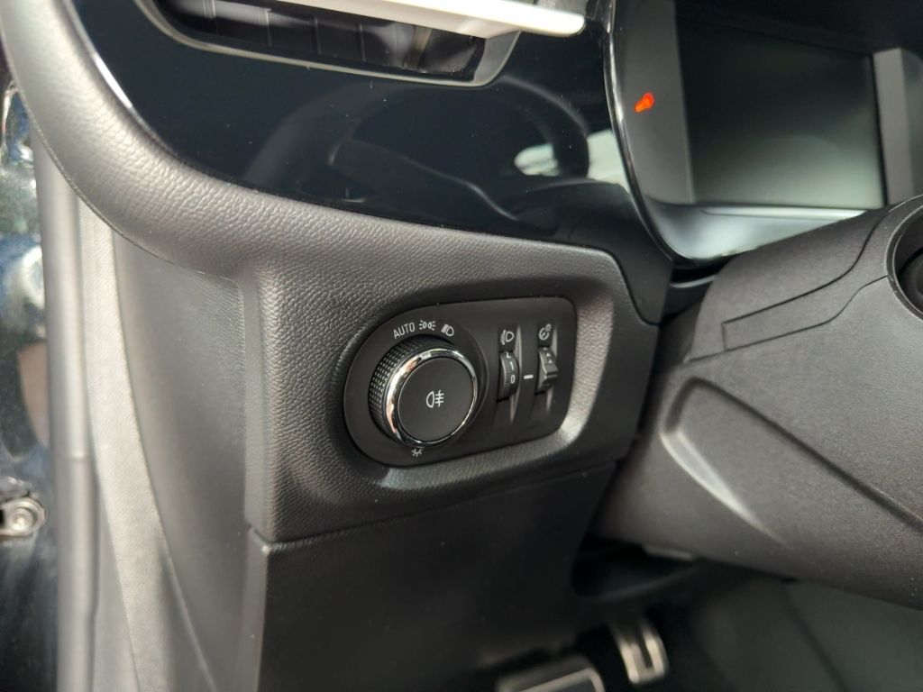 Fahrzeugabbildung Opel Corsa GS Hybrid. PDC, Totwinkel, Kamera, PDC, Na