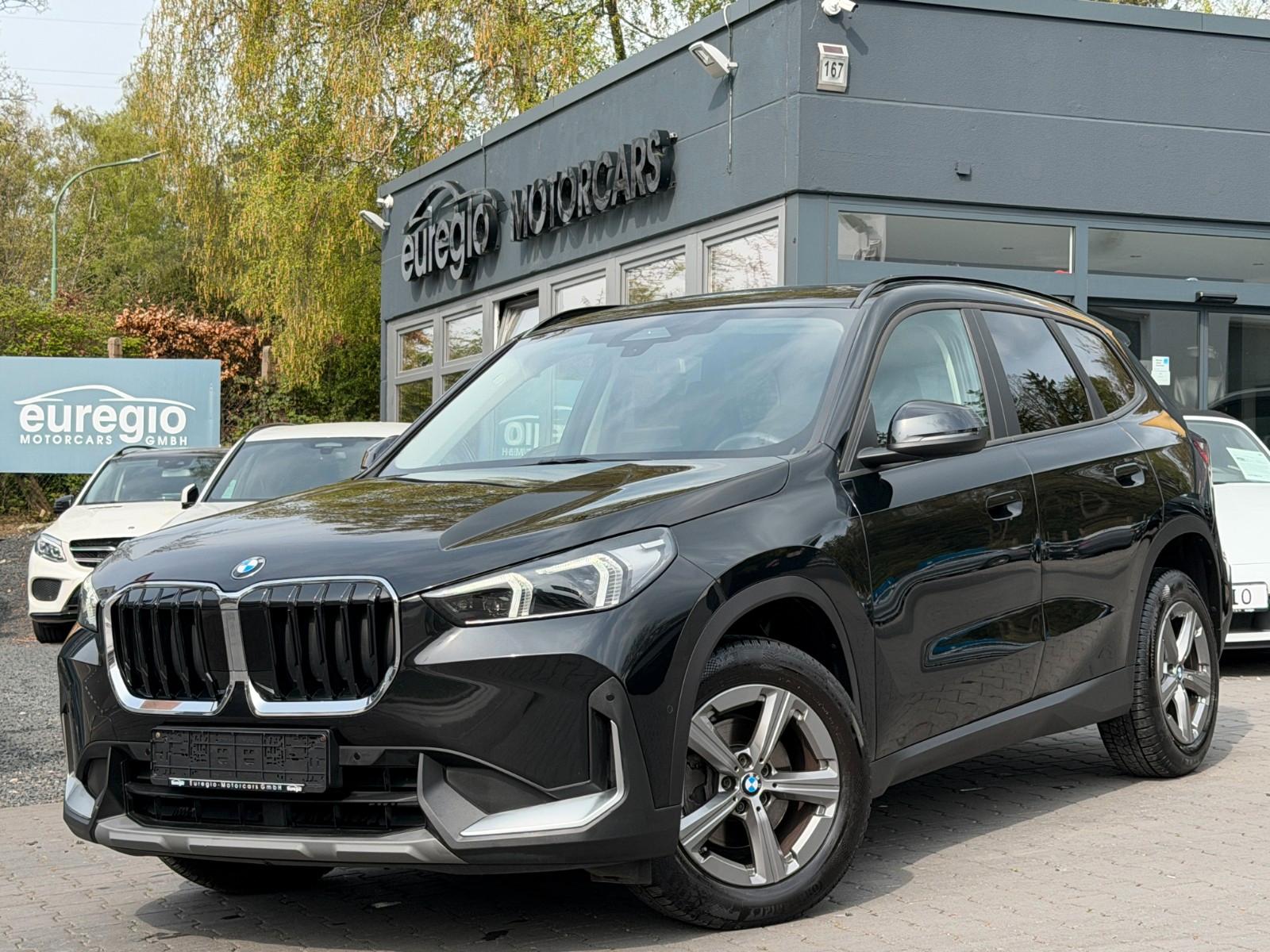 BMW X1 18 i sDrive Aut. 1 Hand - LED - Leder ///