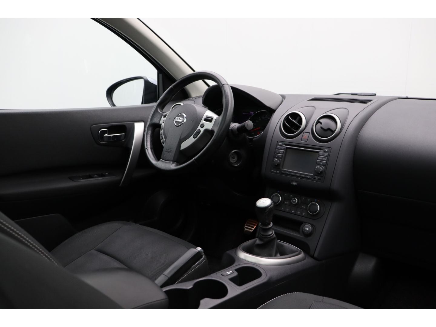 Fahrzeugabbildung Nissan Qashqai 2.0 I-Way 360 Kamera Pano 2-Zonen Klima