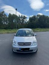 Opel Meriva 1.6 Automatik  - Opel Meriva mit Benzin-Antrieb: Kleinbus, Halbautomatik