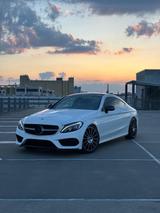 Mercedes-Benz C 200 Coupé AMG Line - Mercedes-Benz C 200: Coupe