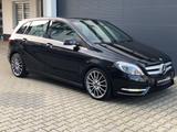 Mercedes-Benz B 220 Sport 4M LED Kam. Leder Pano Standheiz. - Mercedes-Benz B 220 mit Benzin-Antrieb: Limousine, Automatik
