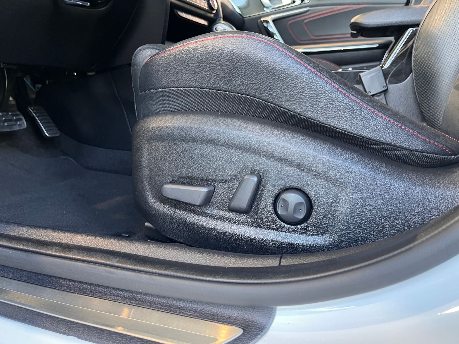 Fahrzeugabbildung Kia ProCeed GT AHK PANO KLIMA LED NAVI ALU