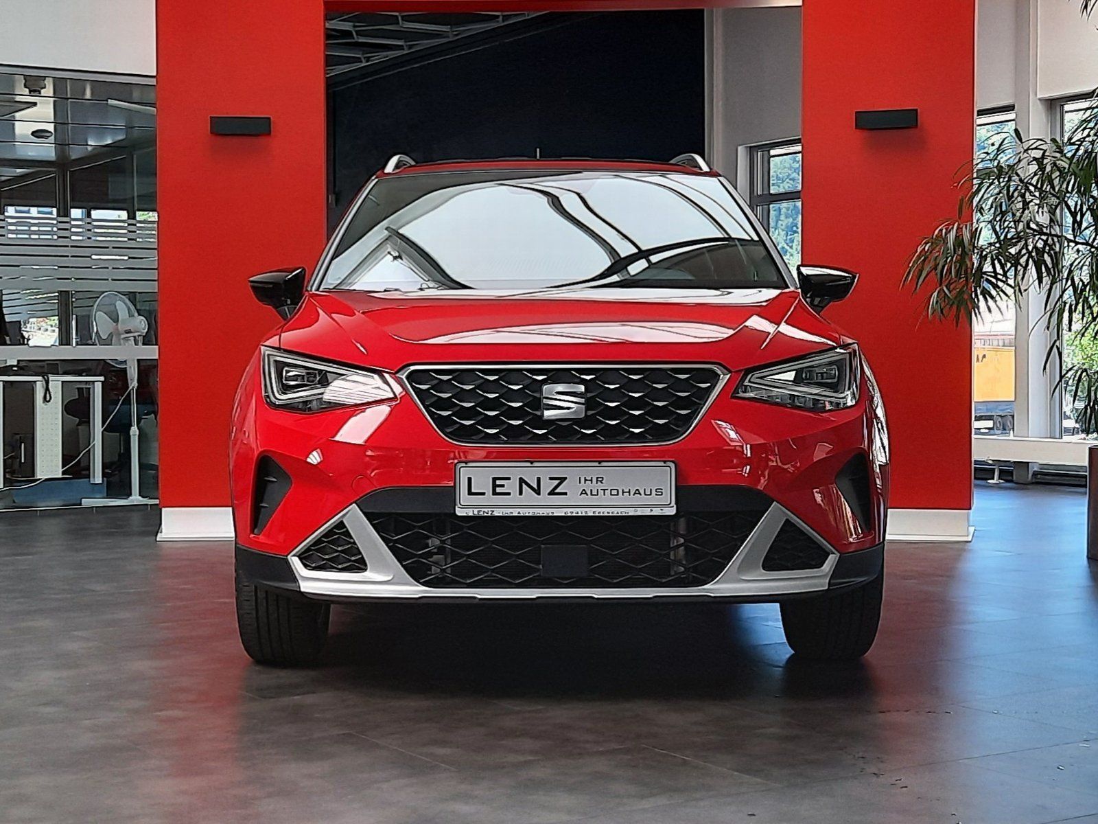 Fahrzeugabbildung SEAT Arona Xperience TSI *Navi*LED*Sitzhzg*Einparkh*