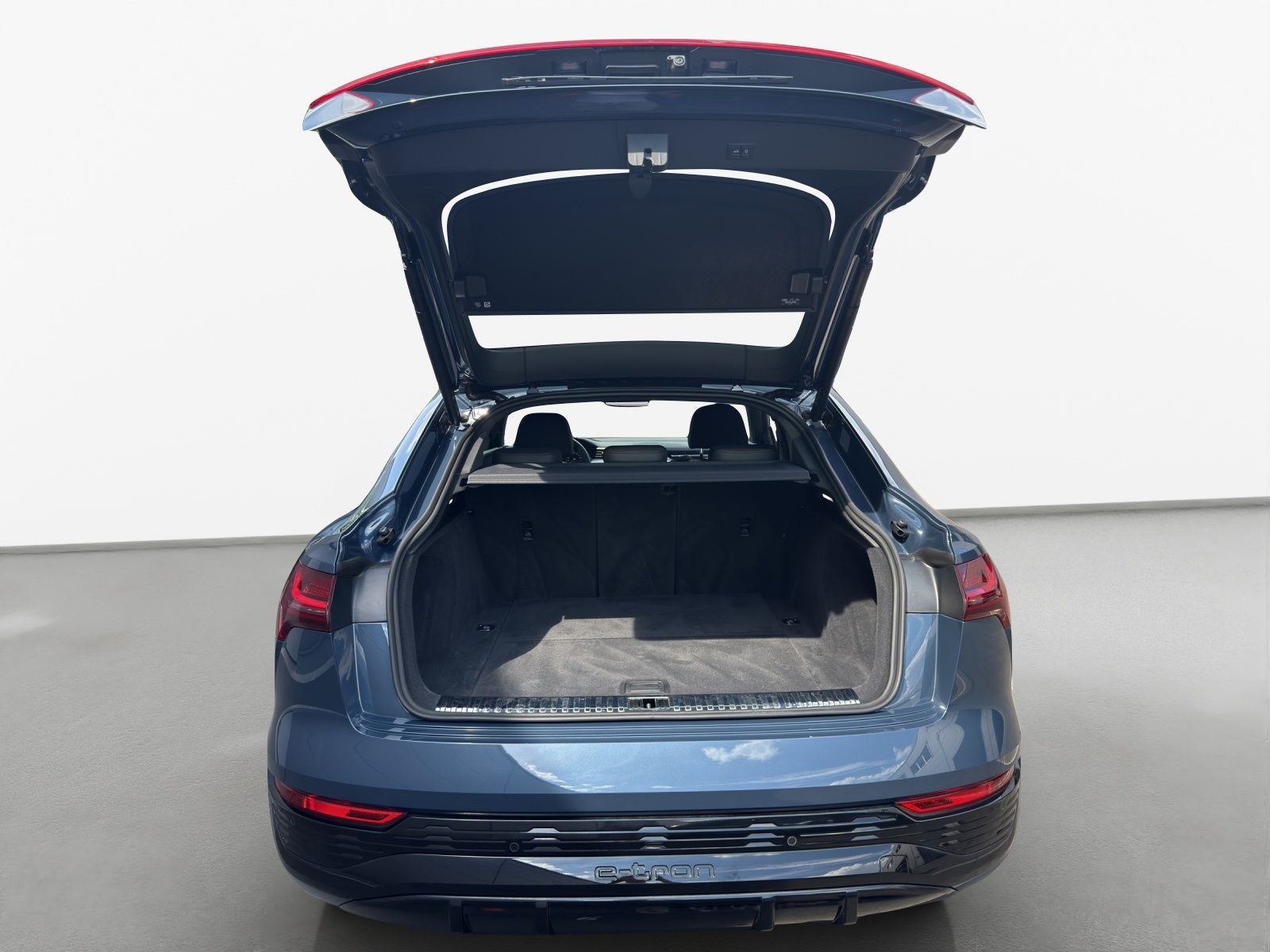 Audi Q8 e-tron - Bild 12