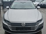 Volkswagen Arteon Elegance 4Motion*NAVI PRO*LED*PANO*MASSAG - Volkswagen: Unfallwagen