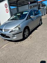 Mitsubishi Grandis 2.0 DI-D Intense, 7-Sitzer - Mitsubishi Grandis mit Diesel-Antrieb