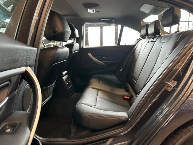 BMW 320 d Limousine *2. Hand*Klima*SHZ*Navi*DAB*HUD*