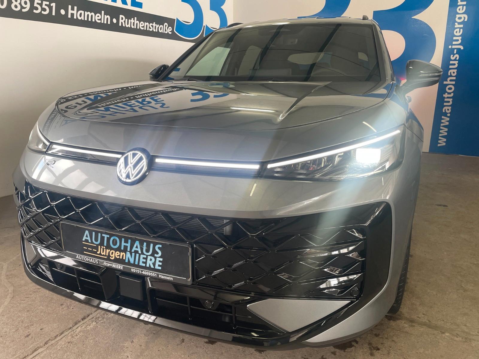 Volkswagen T-Roc 1.5 eTSI 110 kW R-Line LED/19 Zoll/AHK