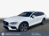 Volvo V60 Cross Country B5 AWD Ultimate STDHZ*360°VIEW - Volvo V60 Cross Country mit Benzin-Antrieb: Automatik