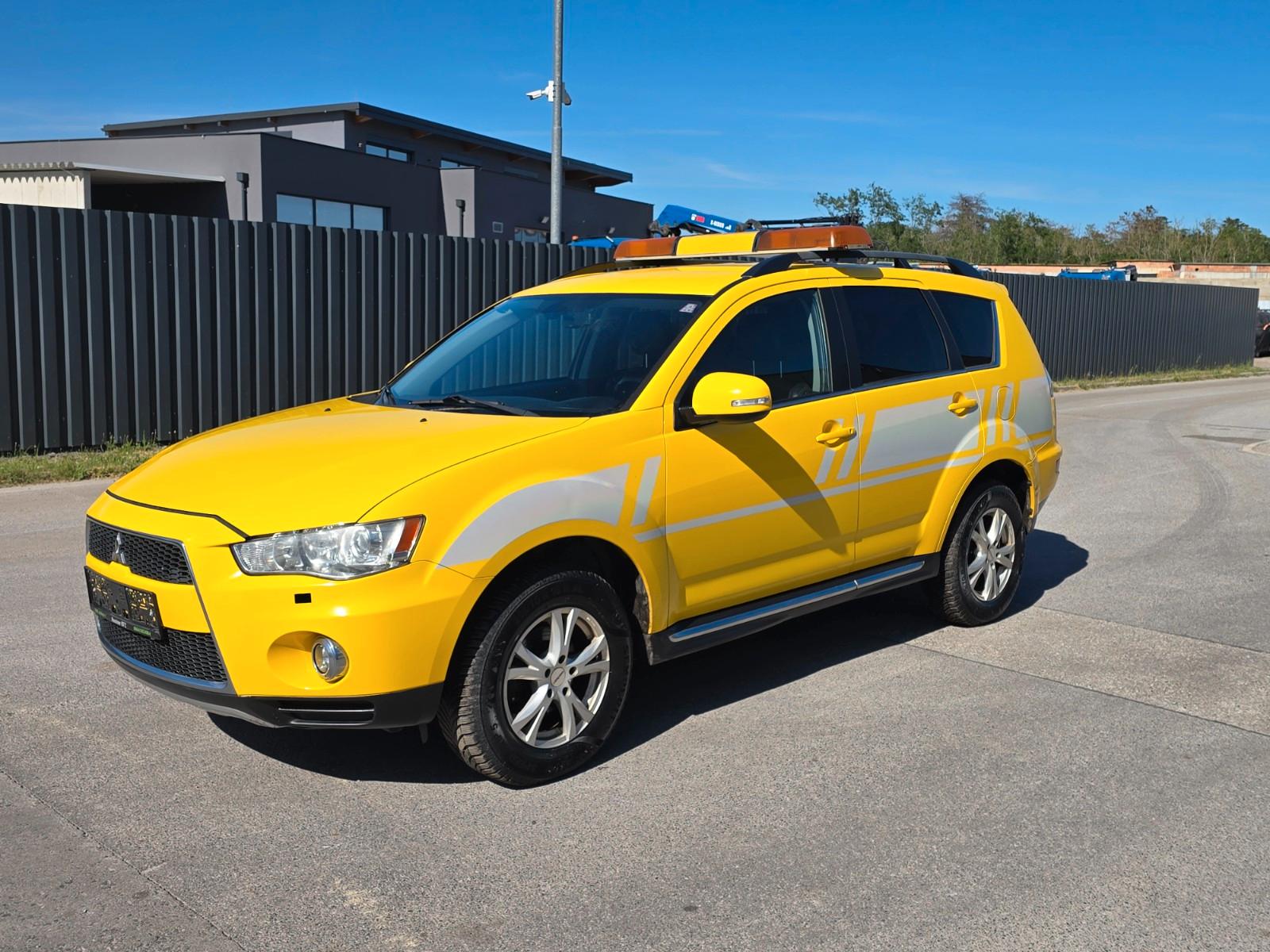Mitsubishi Outlander 2,2 DI-D 4WD *Werkstattwagen*1.Hand