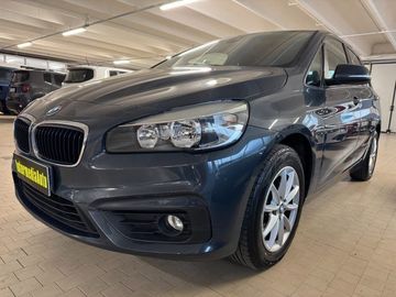 BMW 218 - 1