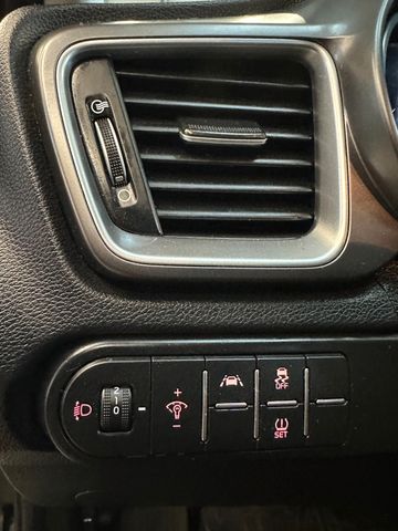 MYAUTOCENTER – Gebraucht- und Jahreswagen mit Werkstattservice in Pfaffenhofen Kia Ceed Sportswagon Edition 7 *Spurhalte*