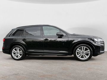 Audi Q7 - 7
