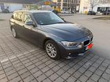 BMW 320d Touring F31-Panorama-Sehr gepflegt-TÜV 9/27