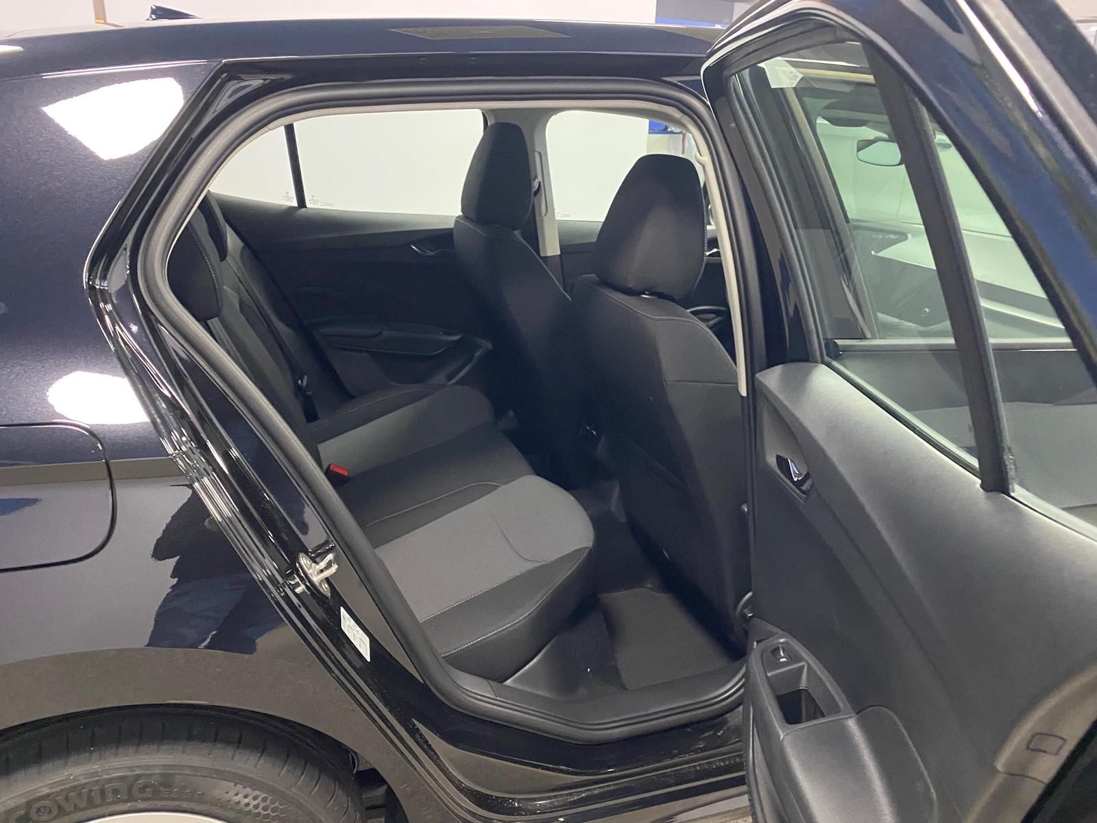 Fahrzeugabbildung SKODA Fabia 1.0 TSI DSG Selection APP+RFK+KLIMA+GA2031