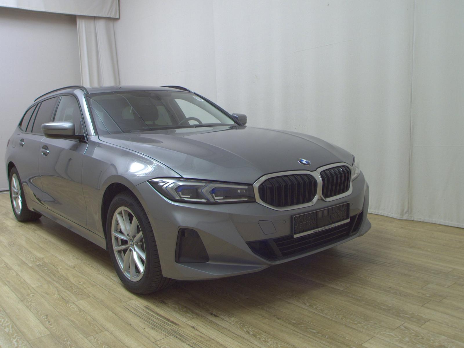 BMW 3 Series iA Touring Innovation Navi LED Curved HuD RFK, миниатюра 3