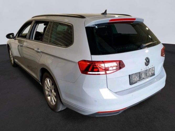 Volkswagen Passat - Bild 4