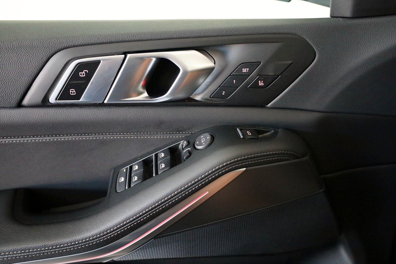 Fahrzeugabbildung BMW X5 xDrive 45 e,Kamera,Memory Si,Panorama,AHK el.