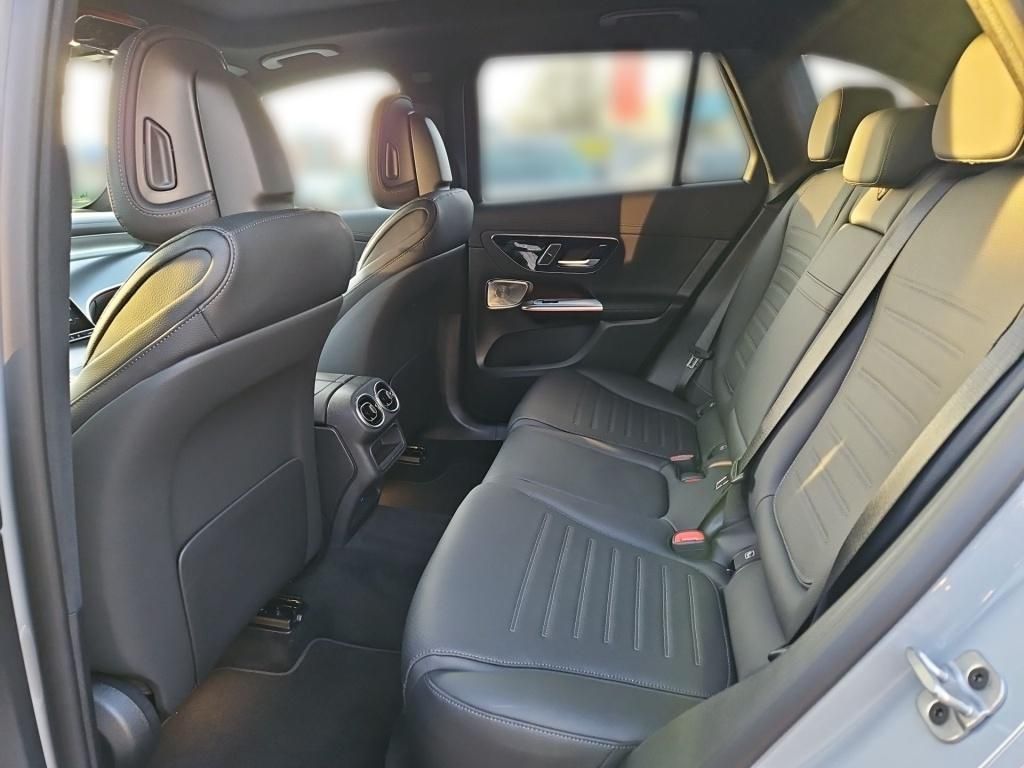 Fahrzeugabbildung Mercedes-Benz GLC 300 4M ++EDITION-AMG+ASSISTENZ+DIGITAL+AHK++