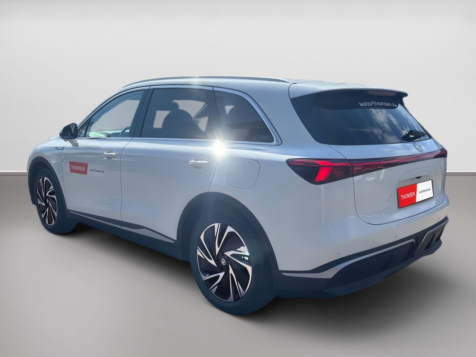 MG S6 EV