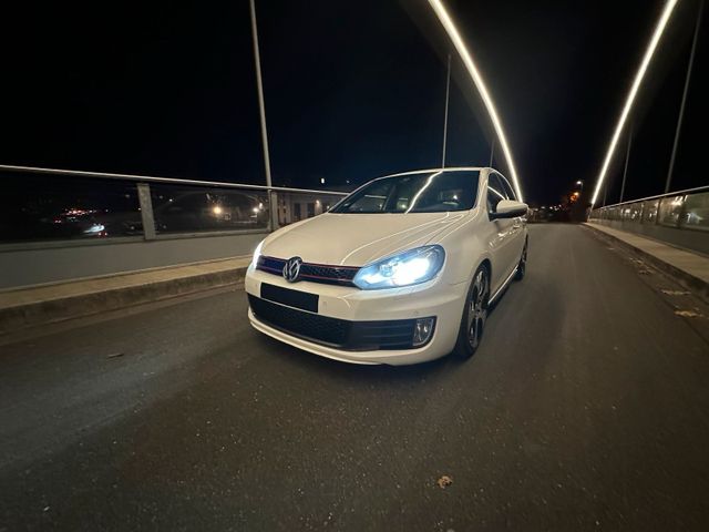 Volkswagen VW GOLF 6 GTI 211 PS