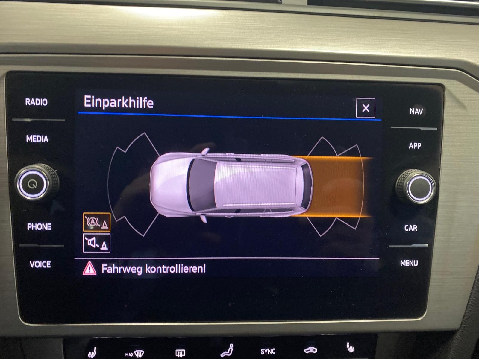 Fahrzeugabbildung Volkswagen Passat Variant 1.5 TSI DSG+APP+NAVI+SHZ+ALLWETT+