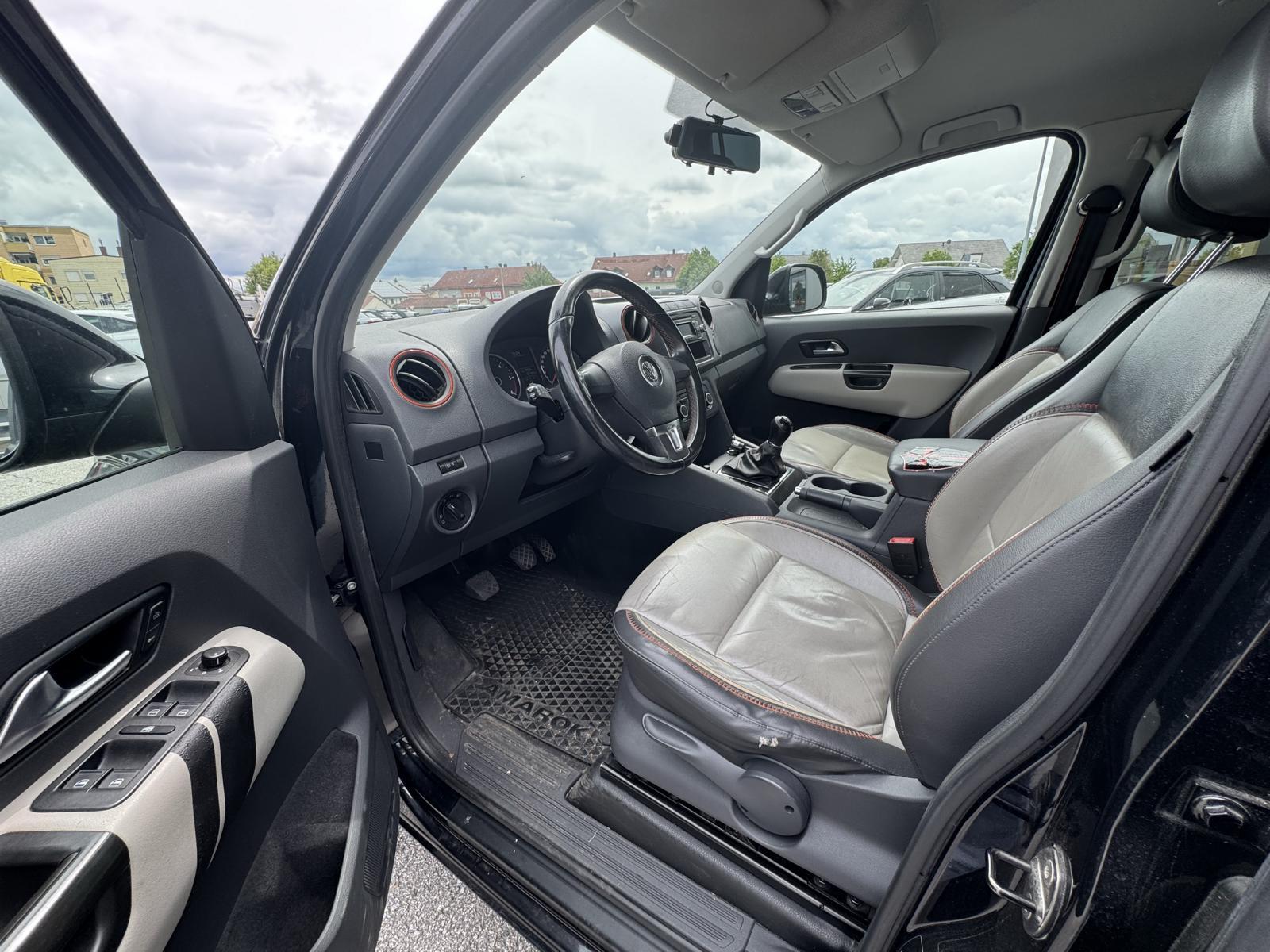 VOLKSWAGEN AMAROK CANYON DOUBLECAB 4MOTION  2.0 TDI 179 ch 4X4 BVM