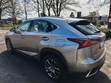 Lexus NX 350h - silberne Lexus NX-Serie