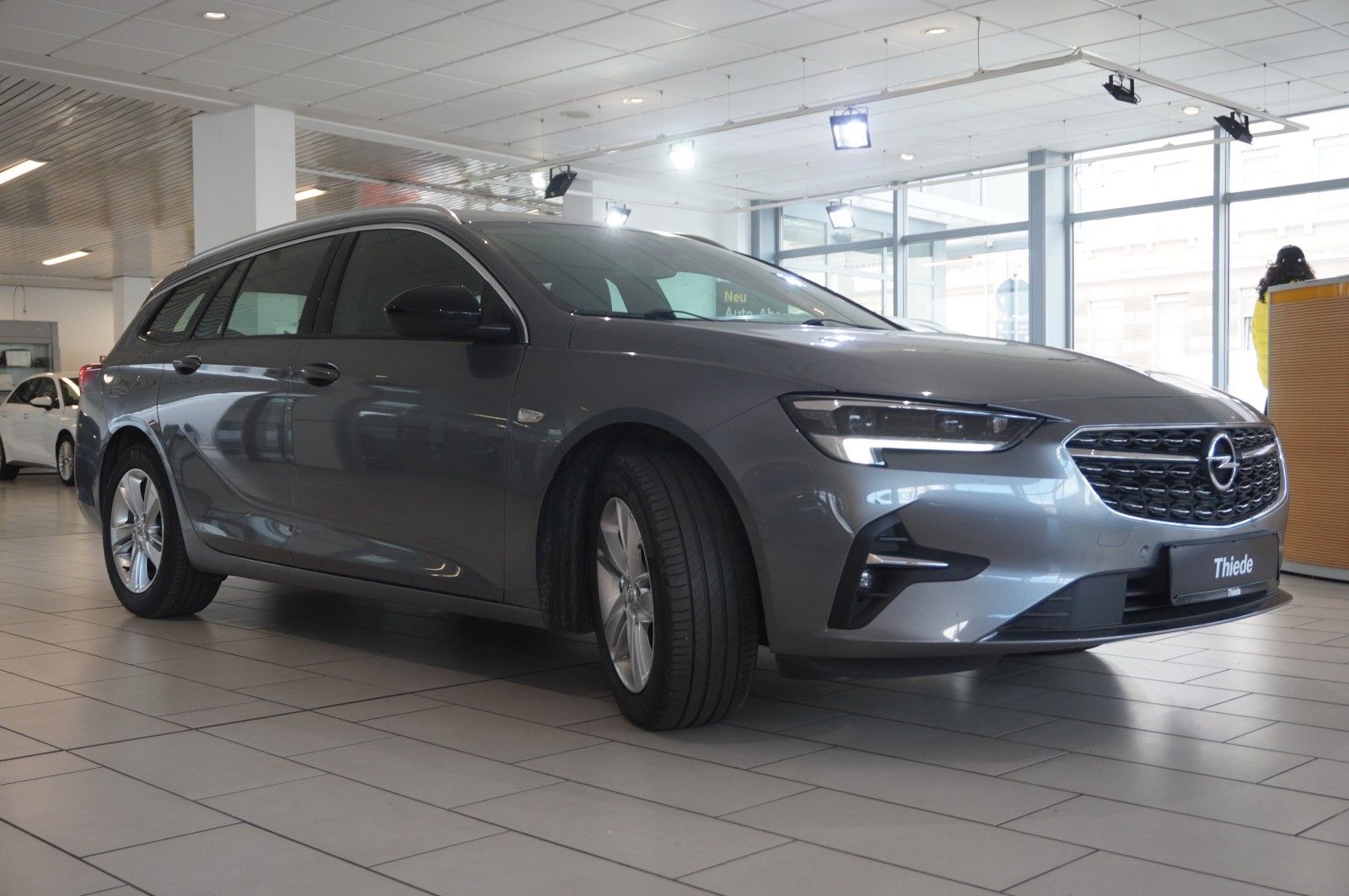 Fahrzeugabbildung Opel Insignia B ST 2.0D INNOV. NAVI/LED/KAMERA/AHK