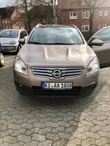 Nissan Qashqai+2 2.0 dCi DPF ALL-MODE 4x4 Tekna Aut... - Nissan Qashqai+2 mit Schiebedach