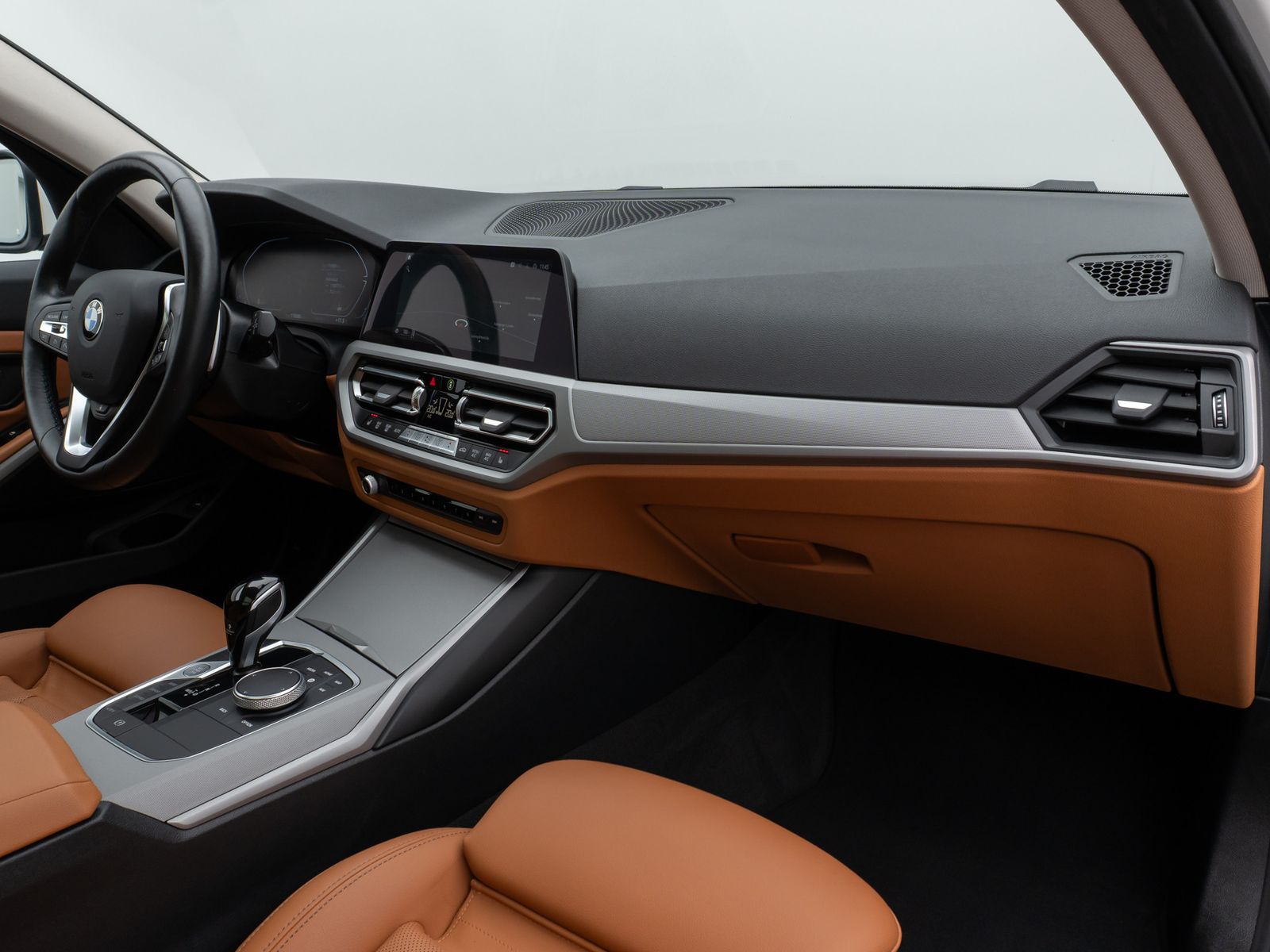 Fahrzeugabbildung BMW 320d xD Alarm DAB Standhzng Panorama Sportsitz