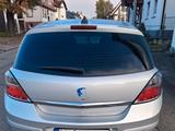 Opel Astra - Opel Astra aus 2004: Kombi