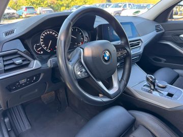 BMW 320 - 11