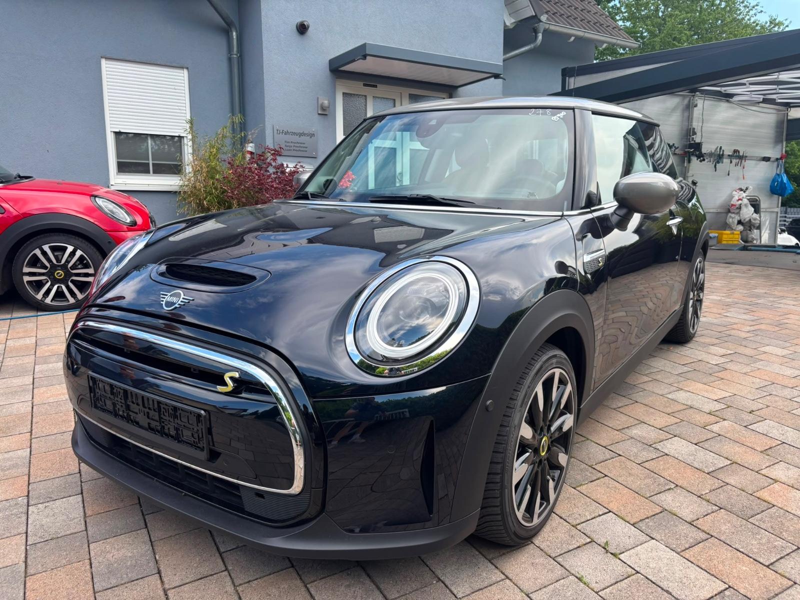 MINI Cooper SE Yours Chester Pano HUD H/K Navi Kam