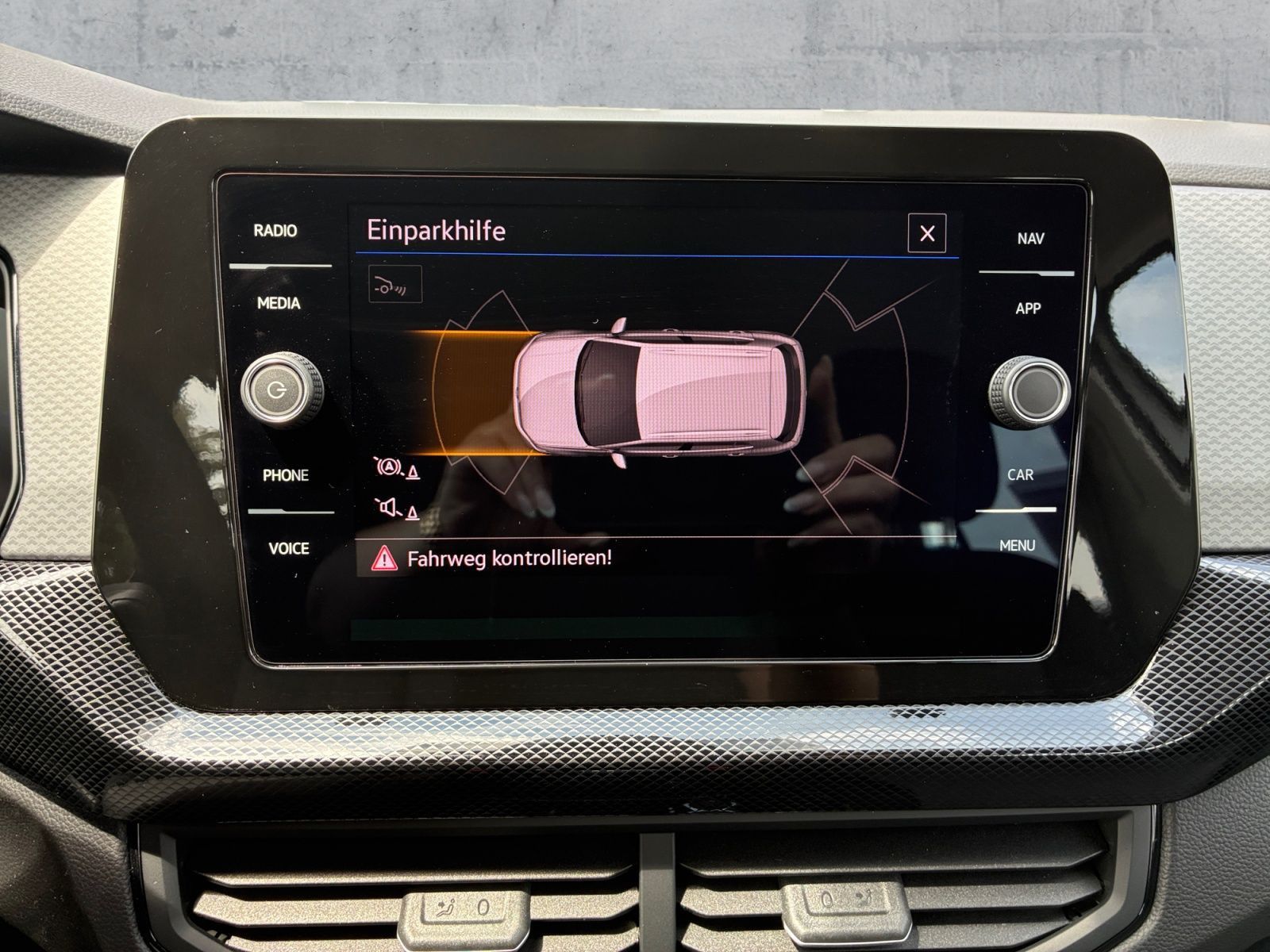 Volkswagen T-Cross - Bild 11