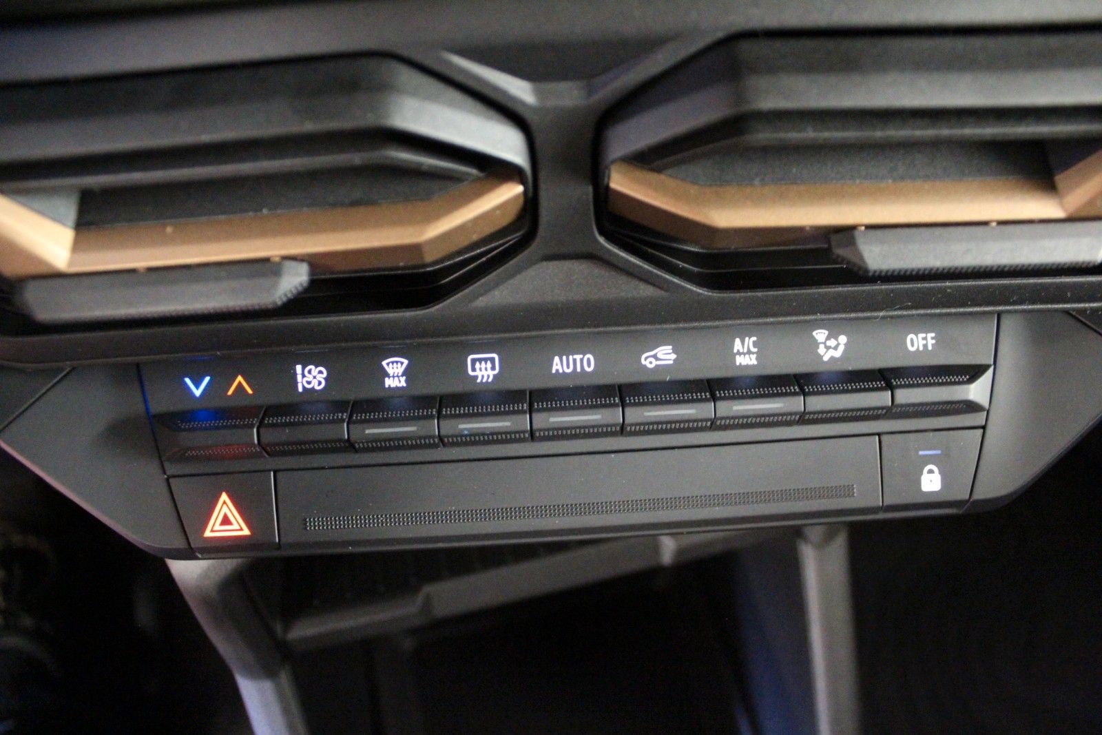 Fahrzeugabbildung Dacia Duster Eco-G 120 Extreme LPG*Automatik *