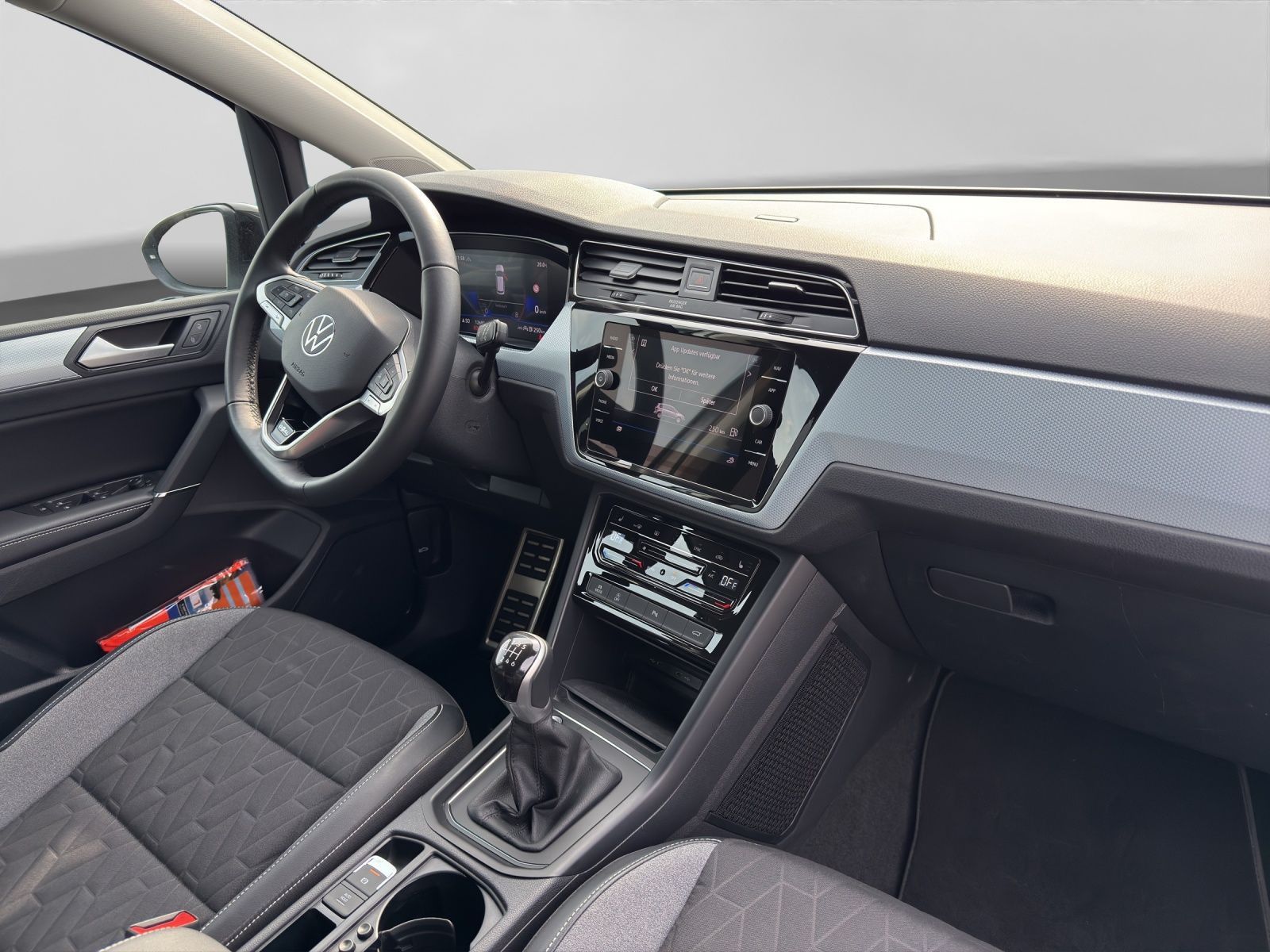 Volkswagen Touran - Bild 5