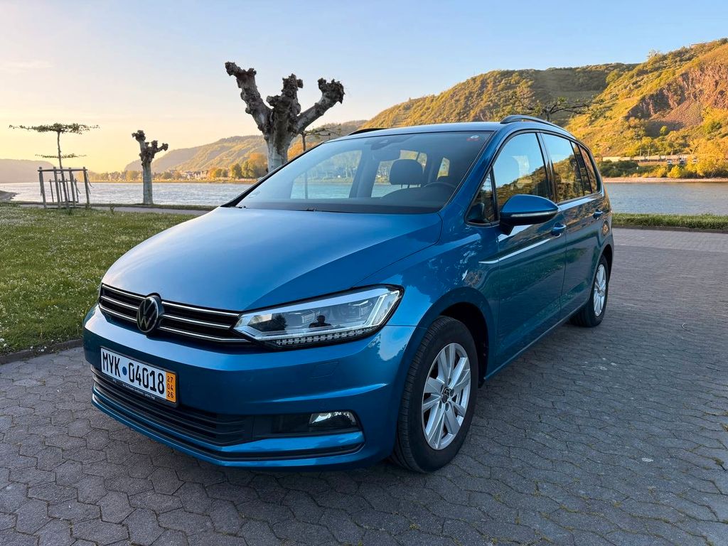Image of Volkswagen Touran