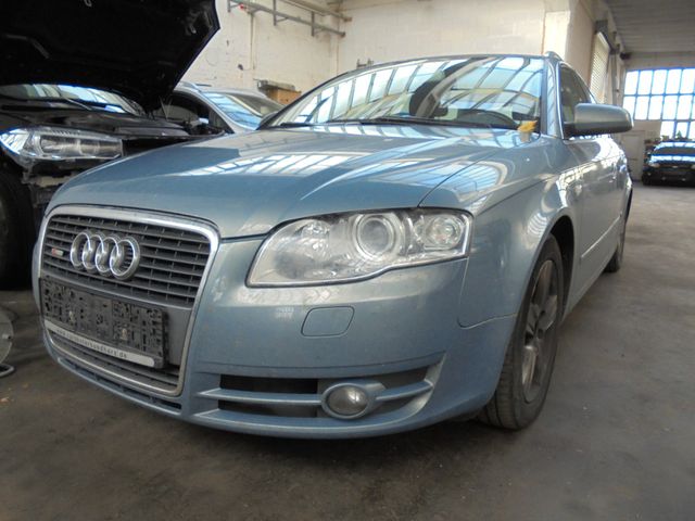 Audi A4 Avant 2.0 TDI S-line