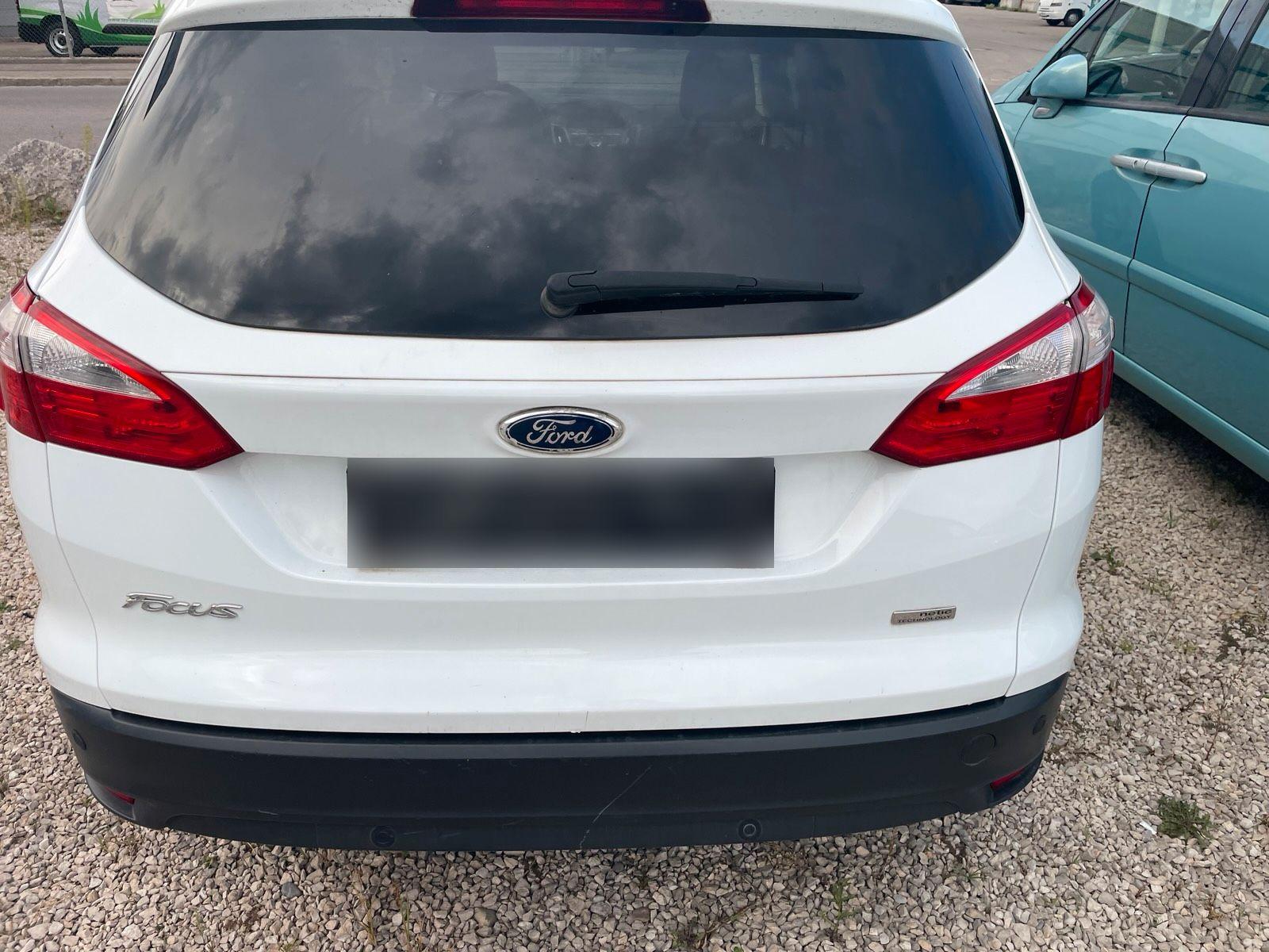 Ford Focus 2013 — photo 5