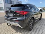 Infiniti Q30 2.2 d AWD Premium LEDER PANORAMA AHK - gebrauchte Infiniti SUV & Geländewagen